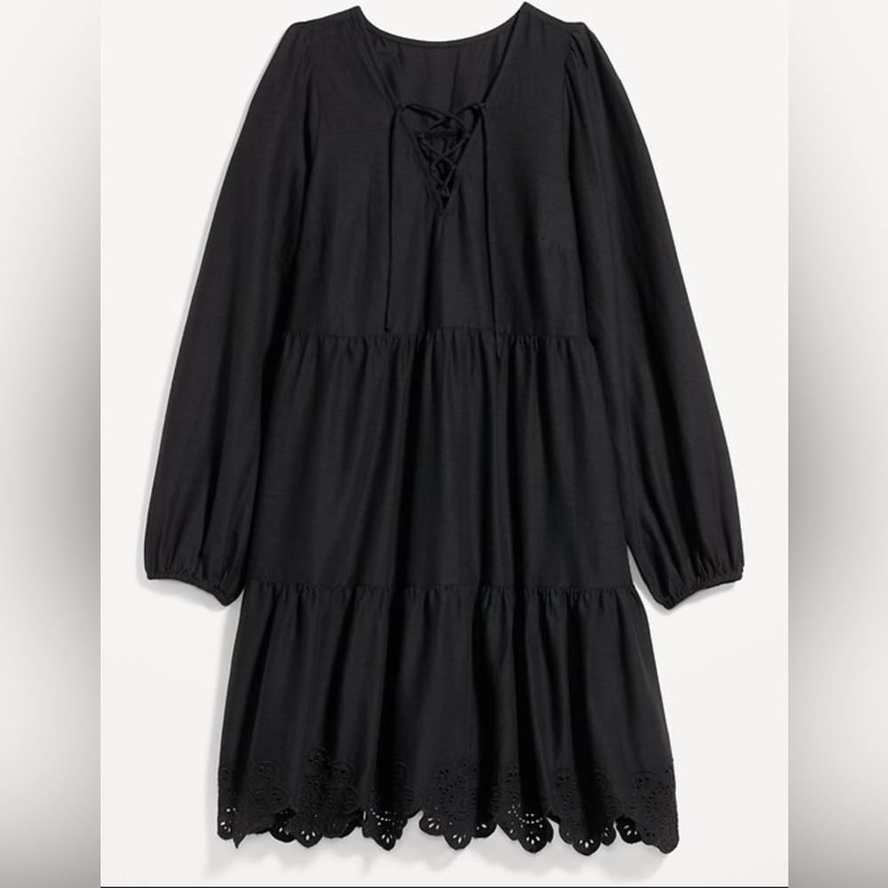 Old Navy Tiered Lace-Up Mini Swing Dress - Picture 3 of 9